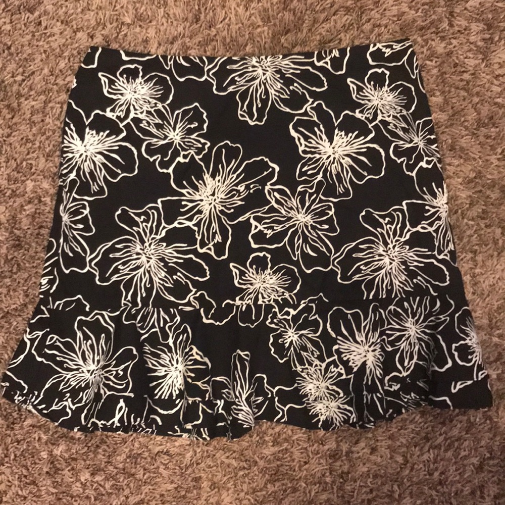 Lined skirt